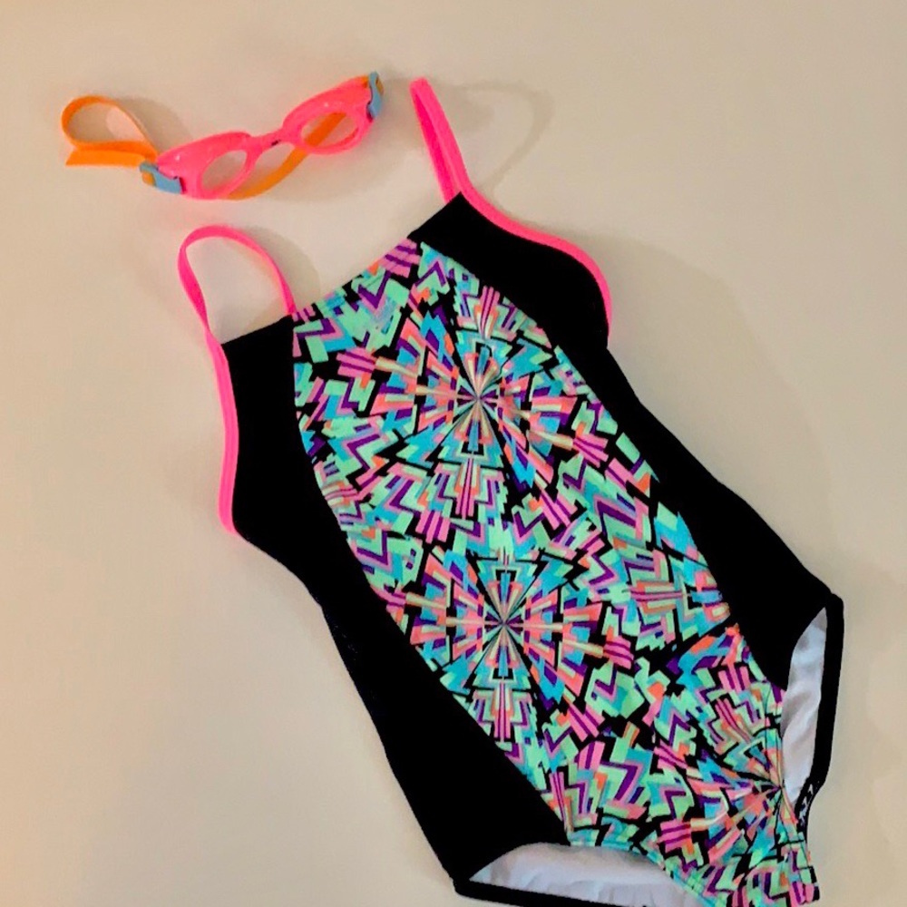 NWOT Speedo swimsuit 🩱